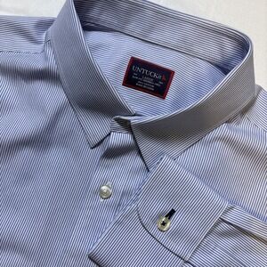 UNTUCKit Mens Large Blue White Striped WRINKLE FREE Long Sleeve Button Up Shirt